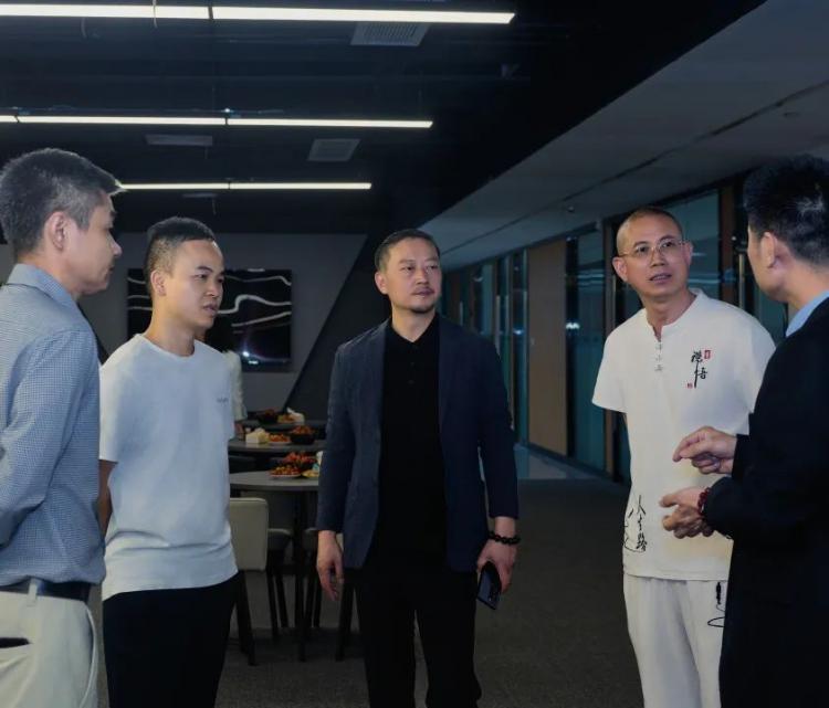 暨南MBA知行团 走进“硅太狼”：拥抱AI浪潮探寻智能未来(图10)